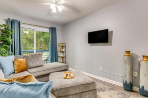Minutes to Hospitals Atlanta Home with Deck and Grill
